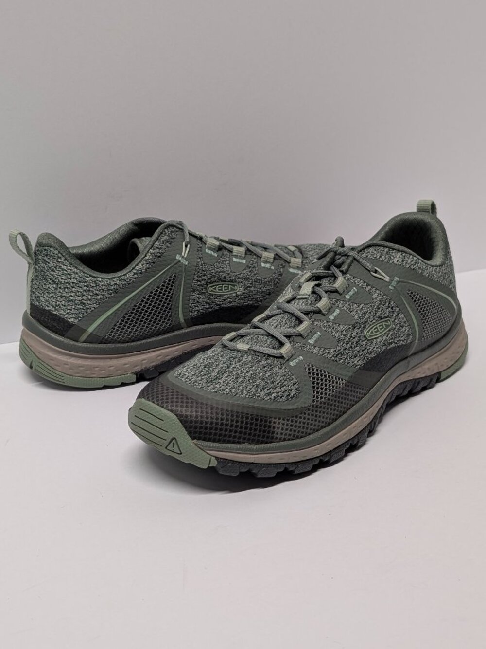KEEN Terradora Waterproof Hiking Shoes in Sage Green - NWOT